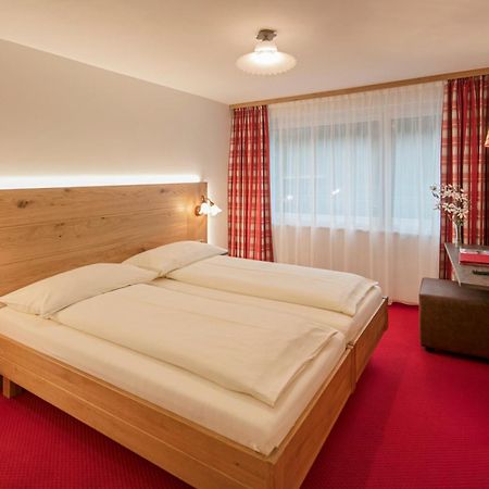 Annex Antika Otel Zermatt Oda fotoğraf